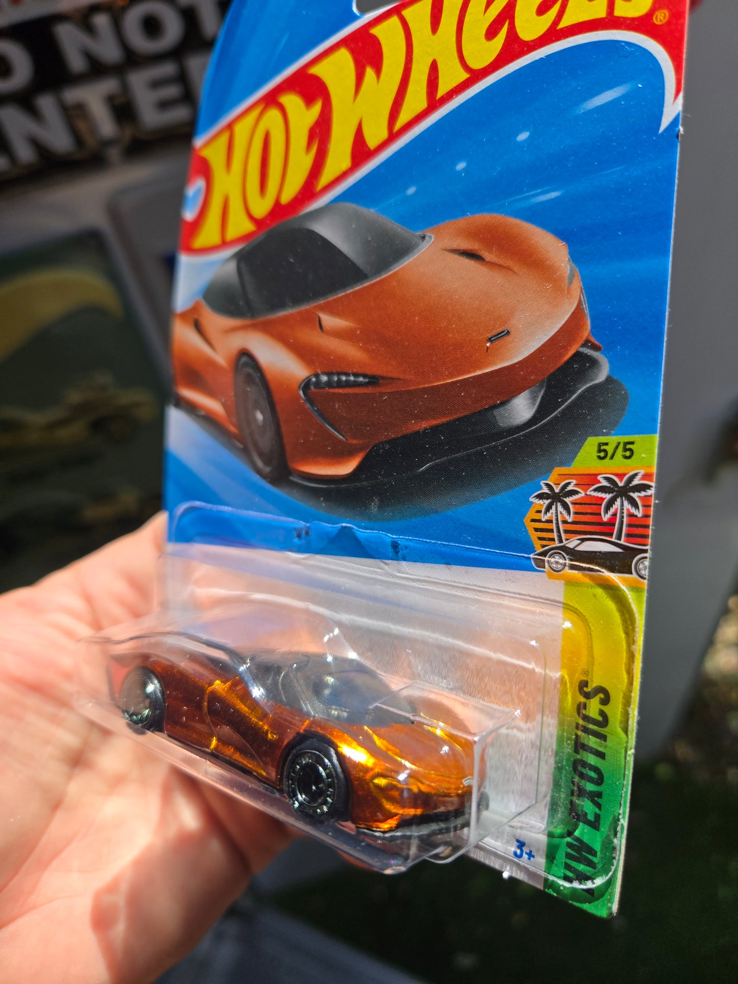 McLaren Speedtail - orange & red 2 Cars!  (Super Treasure Hunt)